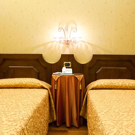 Hotel Al Codega Venesia Bagian luar foto